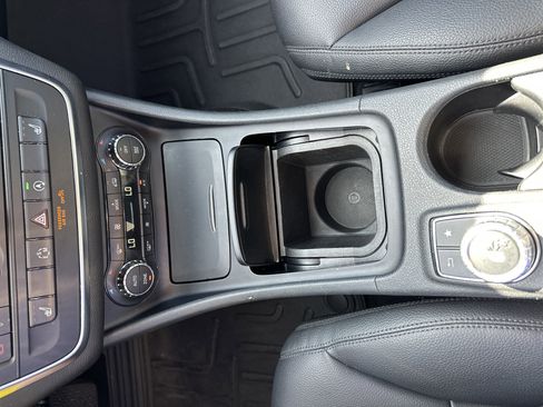 Used 2015 Mercedes-Benz CLA 250 image 23