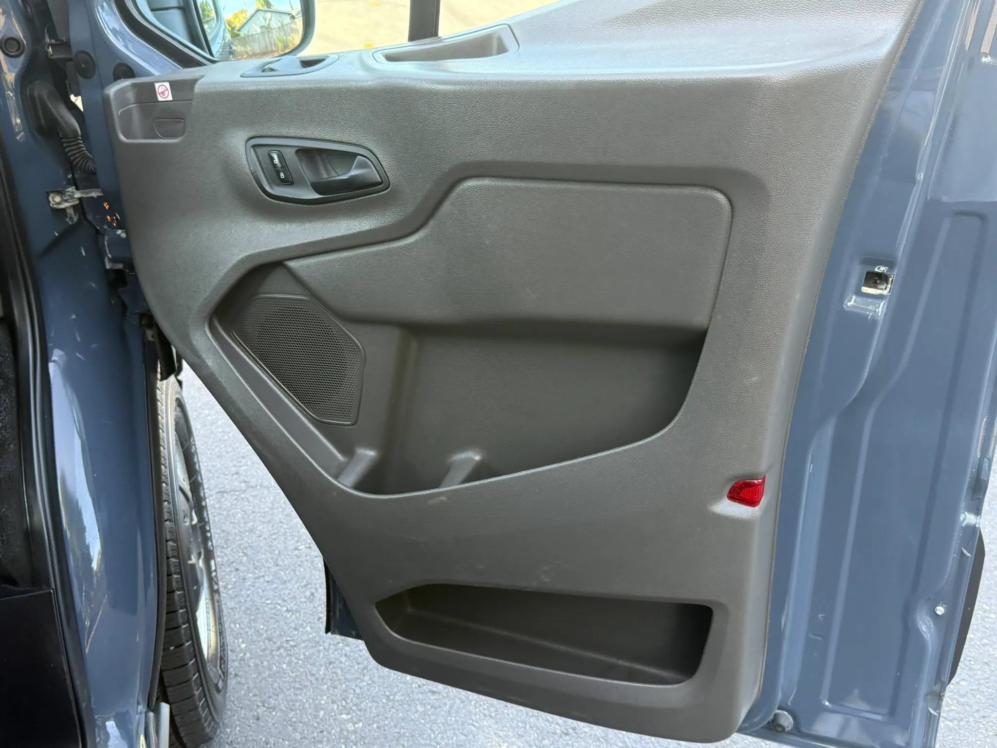 Used 2020 Ford Transit 250 148 High Roof Extended RWD image 25