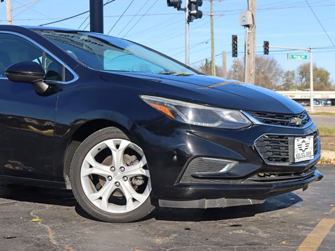 Used 2016 Chevrolet Cruze Premier image 3