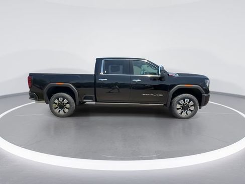 New 2026 GMC Sierra 2500 Denali w/ Denali Reserve Package AWD/4WD image 9