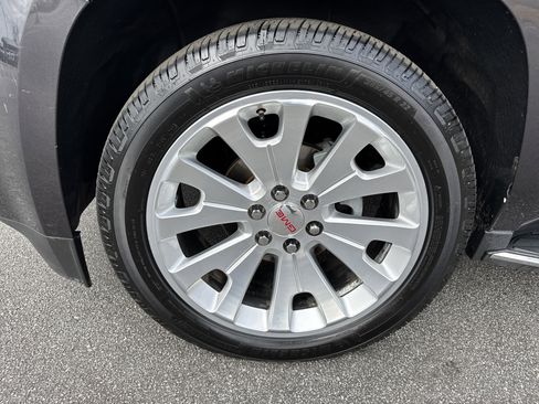 Used 2016 GMC Yukon XL Denali w/ Open Road Package image 13