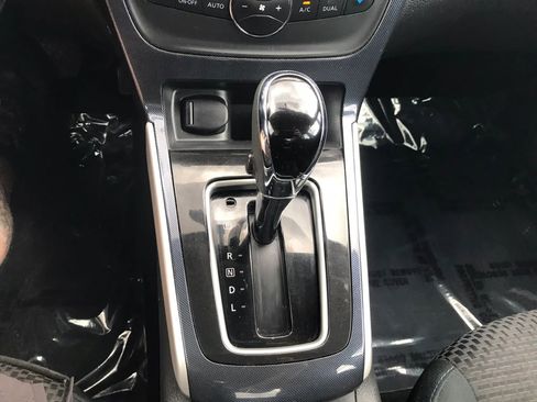 Used 2019 Nissan Sentra SR FWD image 25