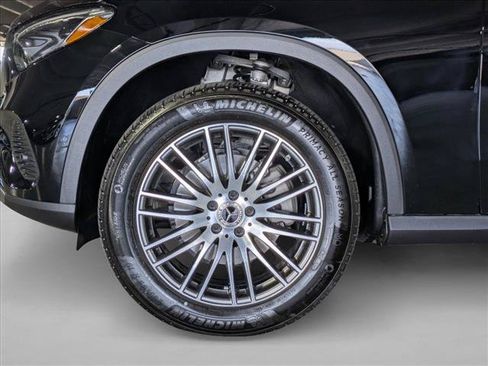 Certified 2026 Mercedes-Benz GLC 300 image 24