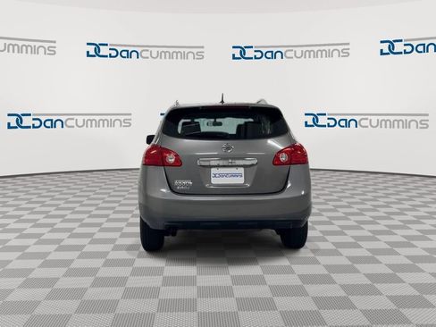 Used 2015 Nissan Rogue S w/ Convenience Package FWD image 7