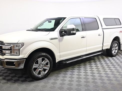 Used 2018 Ford F150 Lariat w/ Equipment Group 502A Luxury AWD/4WD image 2