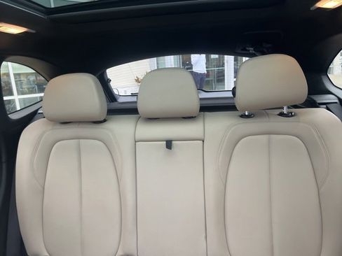 Used 2019 BMW X1 xDrive28i w/ Convenience Package image 16