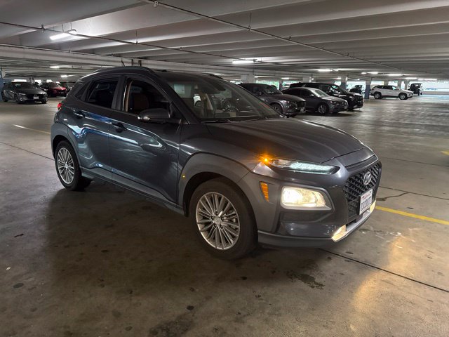 Used 2018 Hyundai Kona SEL w/ SEL Tech Package 02 FWD image 2