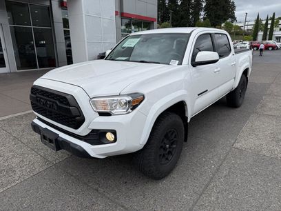 Used 2022 Toyota Tacoma SR5 w/ Black Out Package (TMS)