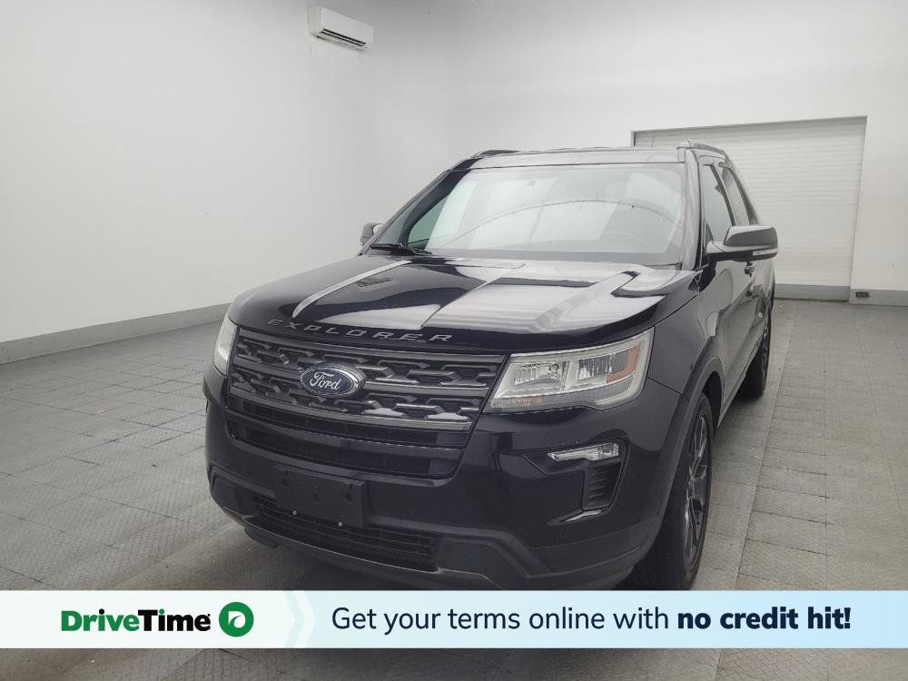 Used 2018 Ford Explorer XLT w/ Equipment Group 202A FWD image 1