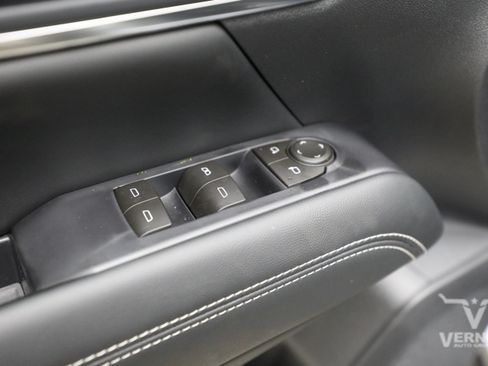 New 2026 GMC Terrain Elevation FWD image 17