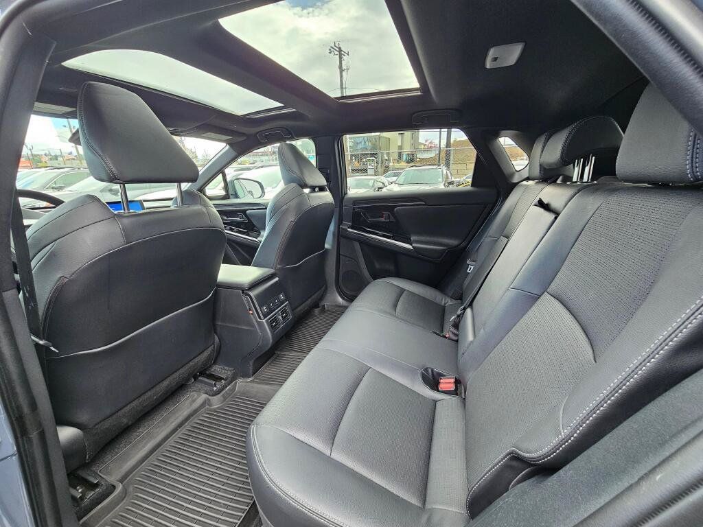 Certified 2023 Subaru Solterra AWD image 18