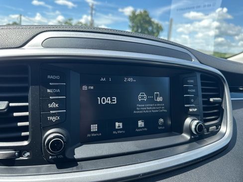 Used 2020 Kia Sorento L image 22