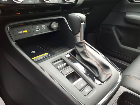 Certified 2025 Honda CR-V Sport Touring image 24