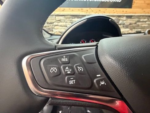 Used 2024 Chevrolet Malibu RS FWD image 24