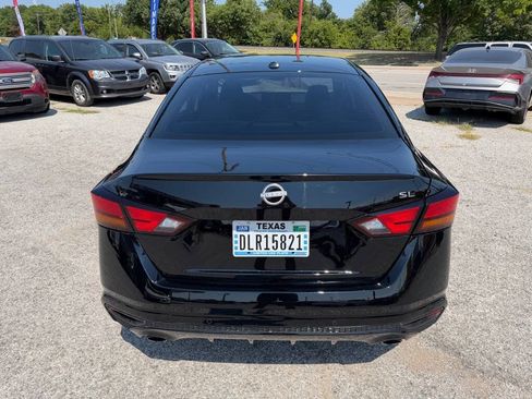 Used 2023 Nissan Altima 2.5 SL FWD image 6