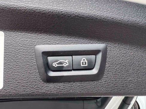 Used 2018 BMW X2 xDrive28i w/ Convenience Package AWD/4WD image 48