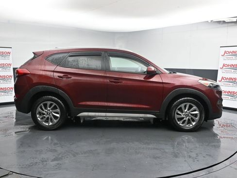 Used 2018 Hyundai Tucson SEL image 9