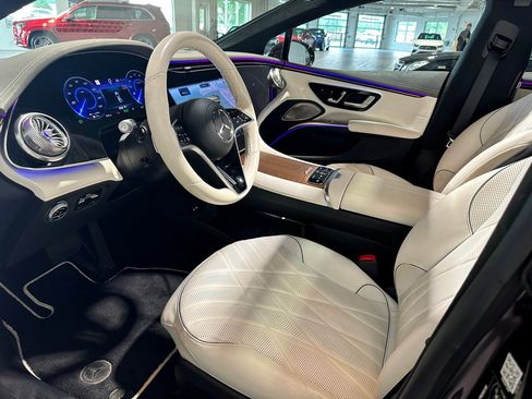 Certified 2023 Mercedes-Benz EQS 580 4MATIC Sedan image 7