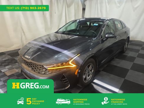 Used 2022 Kia K5 LXS FWD image 1