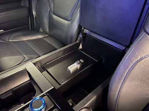 Used 2023 Toyota Tundra Platinum image 32