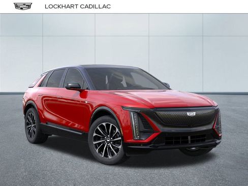 New 2025 Cadillac Lyriq Sport image 7