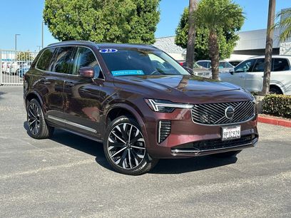 Certified 2025 Volvo XC90 B5 Core w/ Protection Package Premier