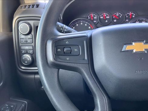 Used 2021 Chevrolet Silverado 1500 Custom image 24
