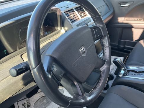 Used 2010 Dodge Journey SXT w/ Premium Convenience Group image 27
