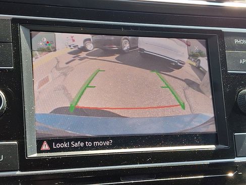 Used 2023 Volkswagen Tiguan S AWD/4WD image 18