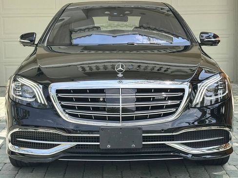 Used 2018 Mercedes-Benz Maybach S 560 4MATIC image 25