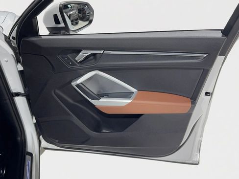 Used 2021 Audi Q3 2.0T Premium w/ Convenience Package image 25