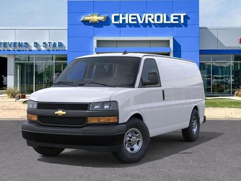 New 2025 Chevrolet Express 2500 Regular Wheelbase w/ Driver Convenience Package image 30
