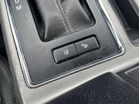 Used 2020 Ford F150 Lariat w/ Equipment Group 502A Luxury image 29