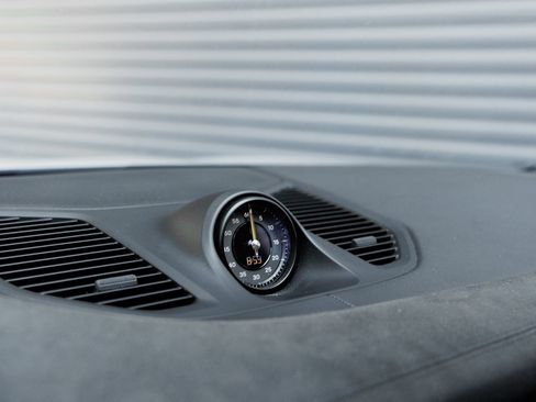 Certified 2025 Porsche Cayenne Turbo GT AWD/4WD image 23