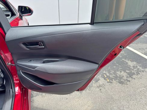 Used 2022 Toyota Corolla LE FWD image 38