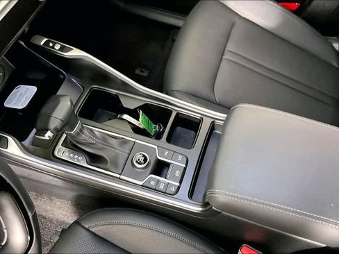 Certified 2026 Kia Sorento S w/ S Panoramic Sunroof Package FWD image 17