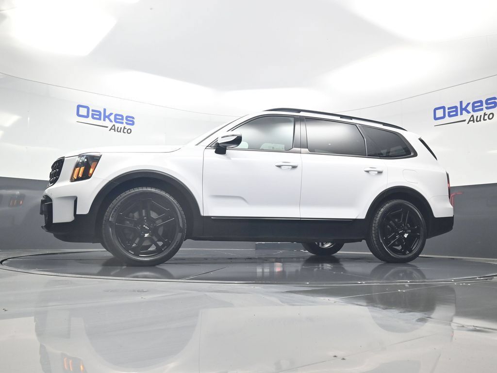 Certified 2024 Kia Telluride SX Prestige X-Line AWD/4WD image 45