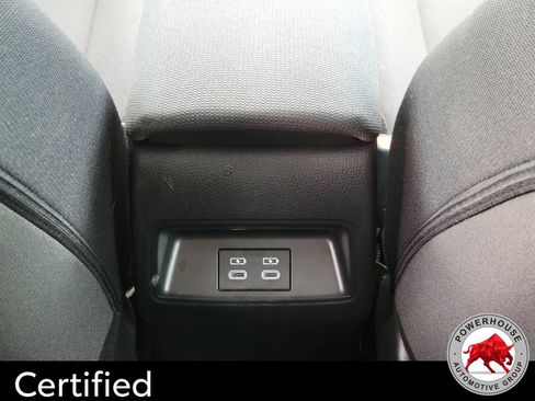 Used 2025 Toyota Corolla LE FWD image 16