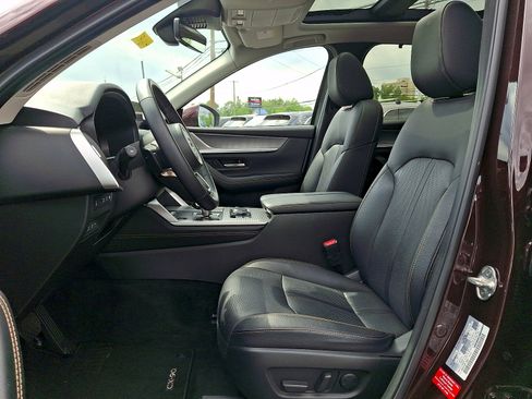 Used 2024 MAZDA CX-90 Plug-In Hybrid w/ Premium Pkg AWD/4WD image 16