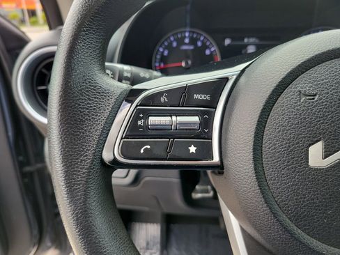 Used 2024 Kia Forte LXS w/ LXS Technology Package FWD image 23