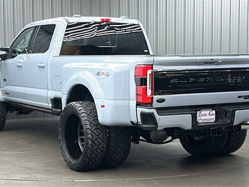 Used 2026 Ford F450 Platinum image 3