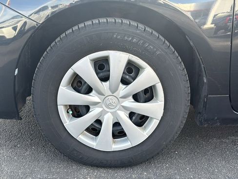 Used 2013 Toyota Corolla L image 9