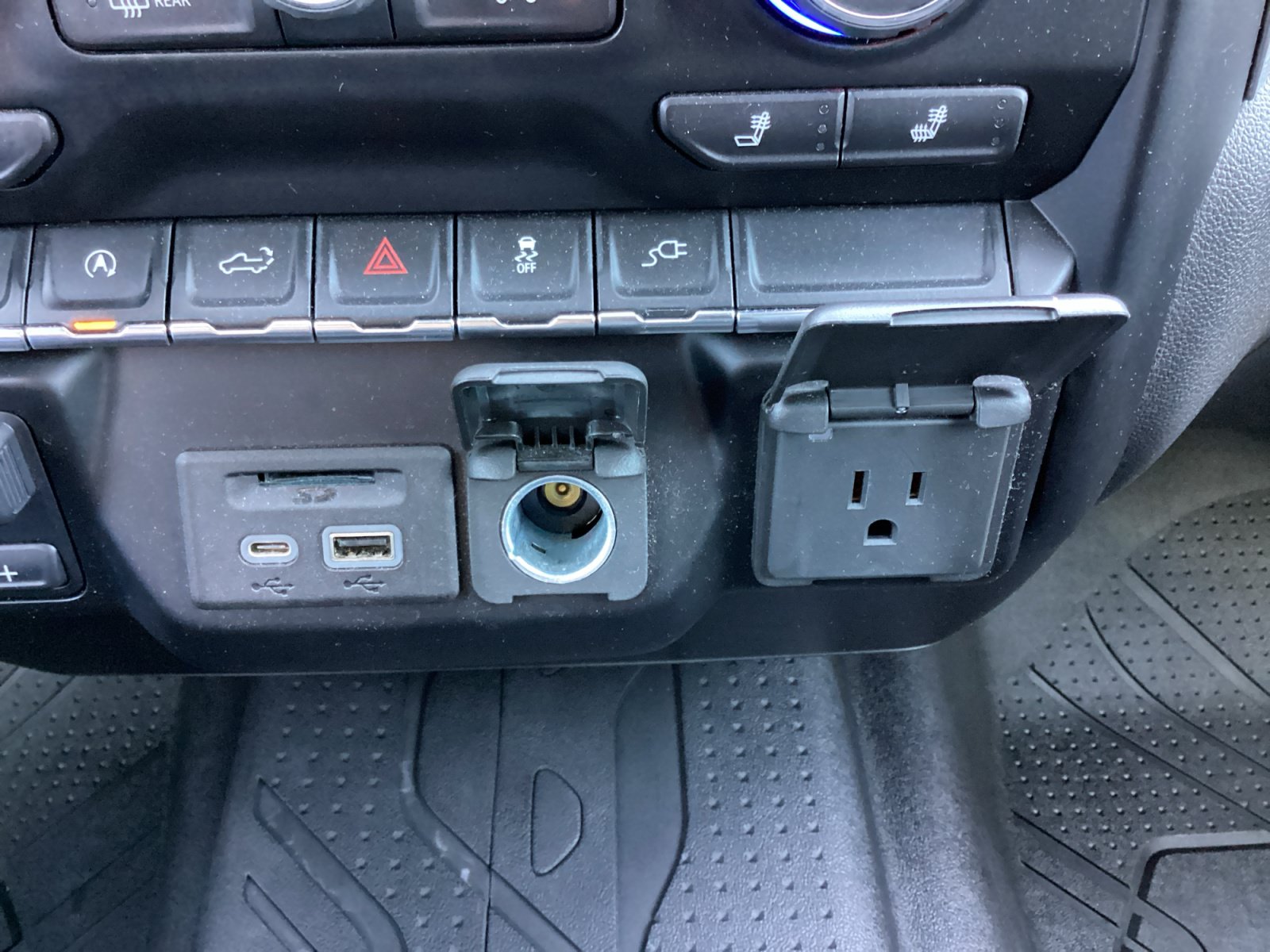 Used 2021 Chevrolet Silverado 1500 LT w/ Texas Edition Plus RWD image 25
