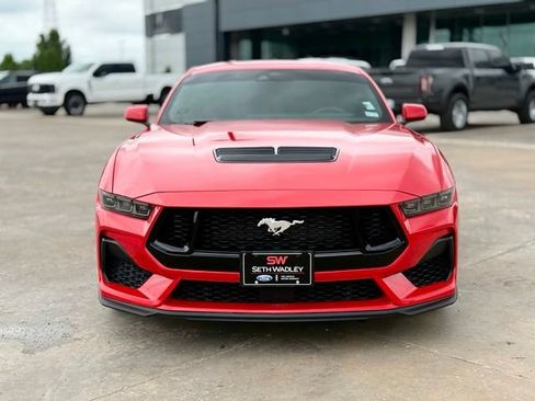 Used 2025 Ford Mustang GT Premium w/ GT Performance Package RWD image 10