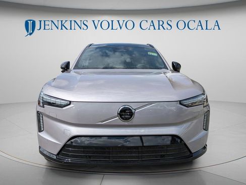 New 2026 Volvo EX90 Plus RWD image 13
