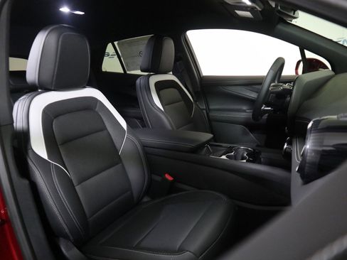 New 2025 Chevrolet Blazer EV LT w/ Super Cruise Package image 20