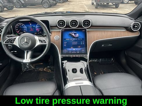 Used 2025 Mercedes-Benz C 300 4MATIC Sedan image 32