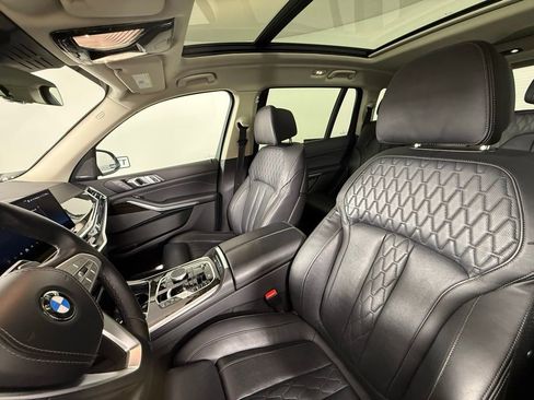 Used 2025 BMW X7 xDrive40i AWD/4WD image 35