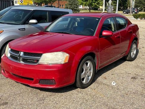 Used 2012 Dodge Avenger SXT image 3