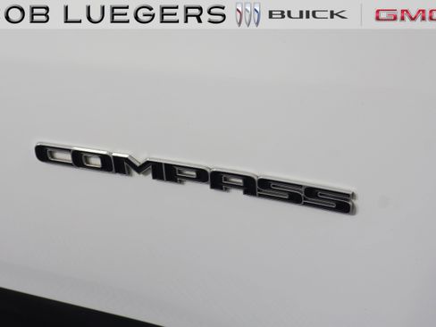 Used 2022 Jeep Compass Limited w/ Sun and Sound Group image 4